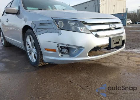 2012 Ford Fusion Se z USA, uszkodzony, nr VIN 3FAHP0HAXCR381409